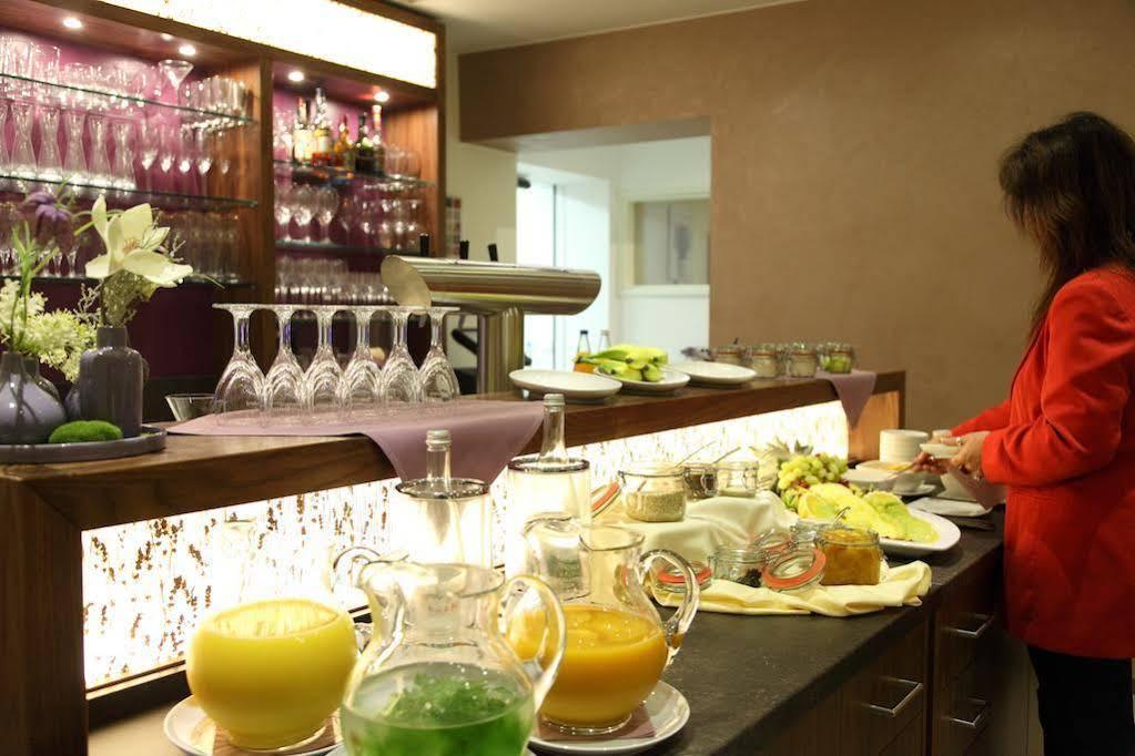 Garni-Hotel Goldenes Lamm Dudenhofen Zewnętrze zdjęcie