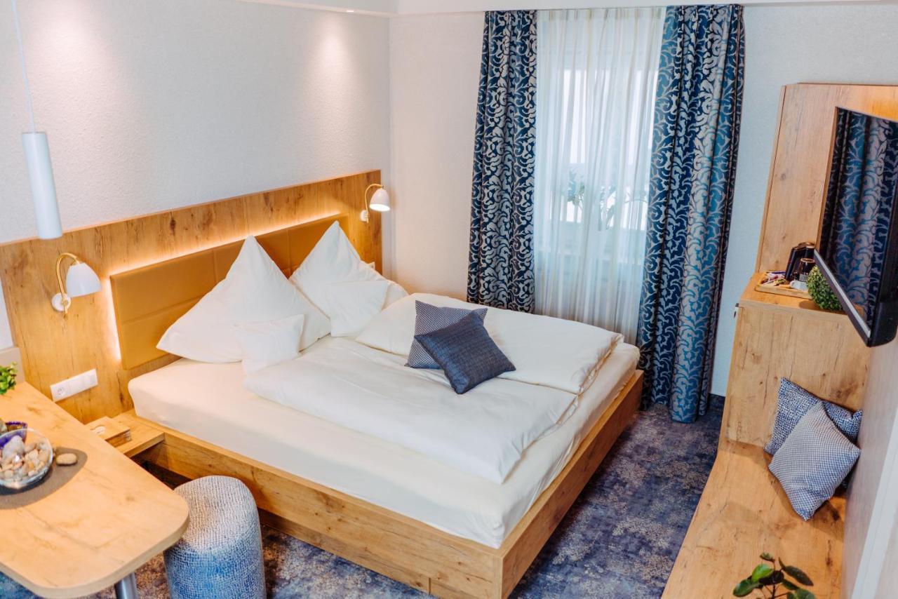 Garni-Hotel Goldenes Lamm Dudenhofen Zewnętrze zdjęcie