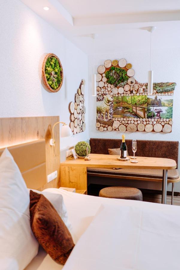 Garni-Hotel Goldenes Lamm Dudenhofen Zewnętrze zdjęcie