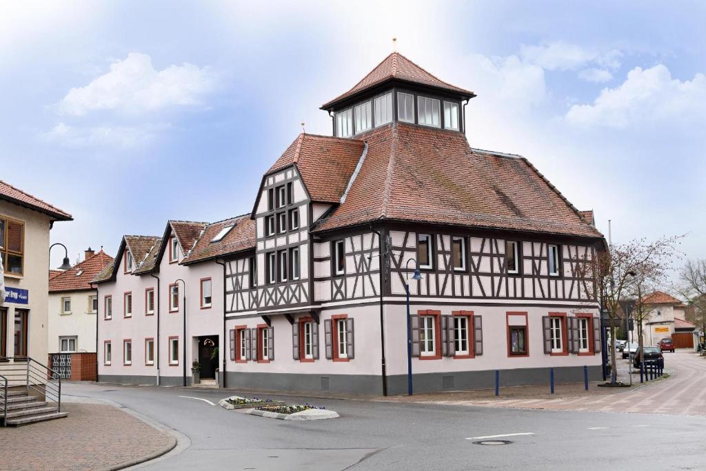 Garni-Hotel Goldenes Lamm Dudenhofen Zewnętrze zdjęcie
